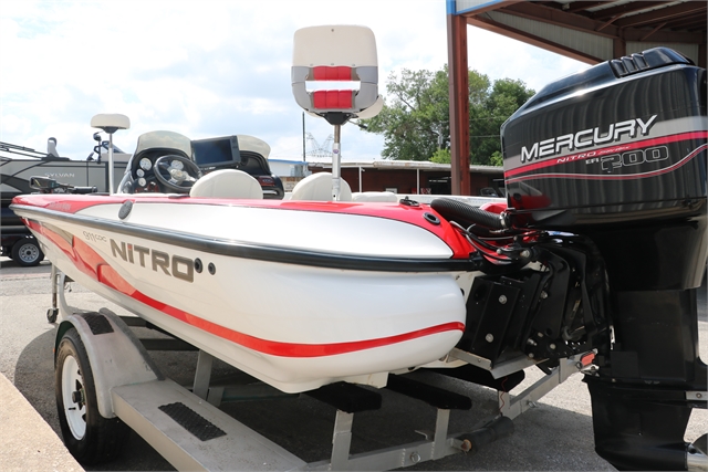 2003 Nitro 911 DC at Jerry Whittle Boats