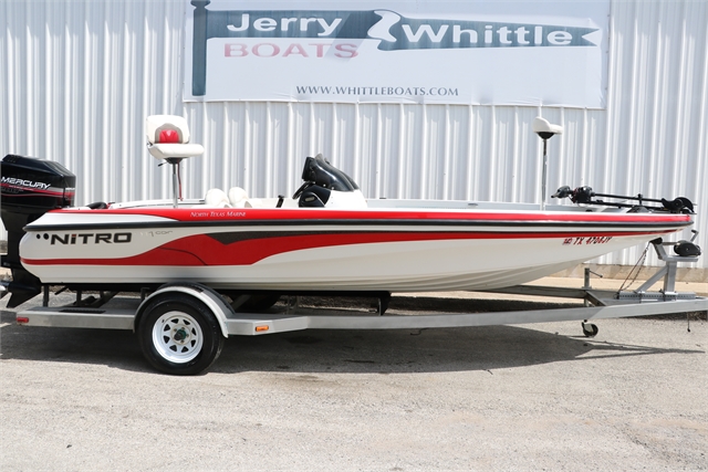 2003 Nitro 911 DC at Jerry Whittle Boats