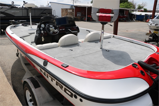 2003 Nitro 911 DC at Jerry Whittle Boats