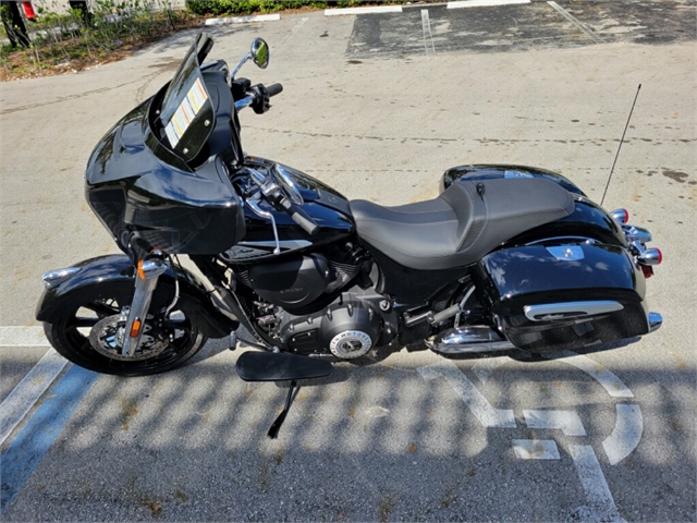 2022 Indian Chieftain Base at Fort Lauderdale