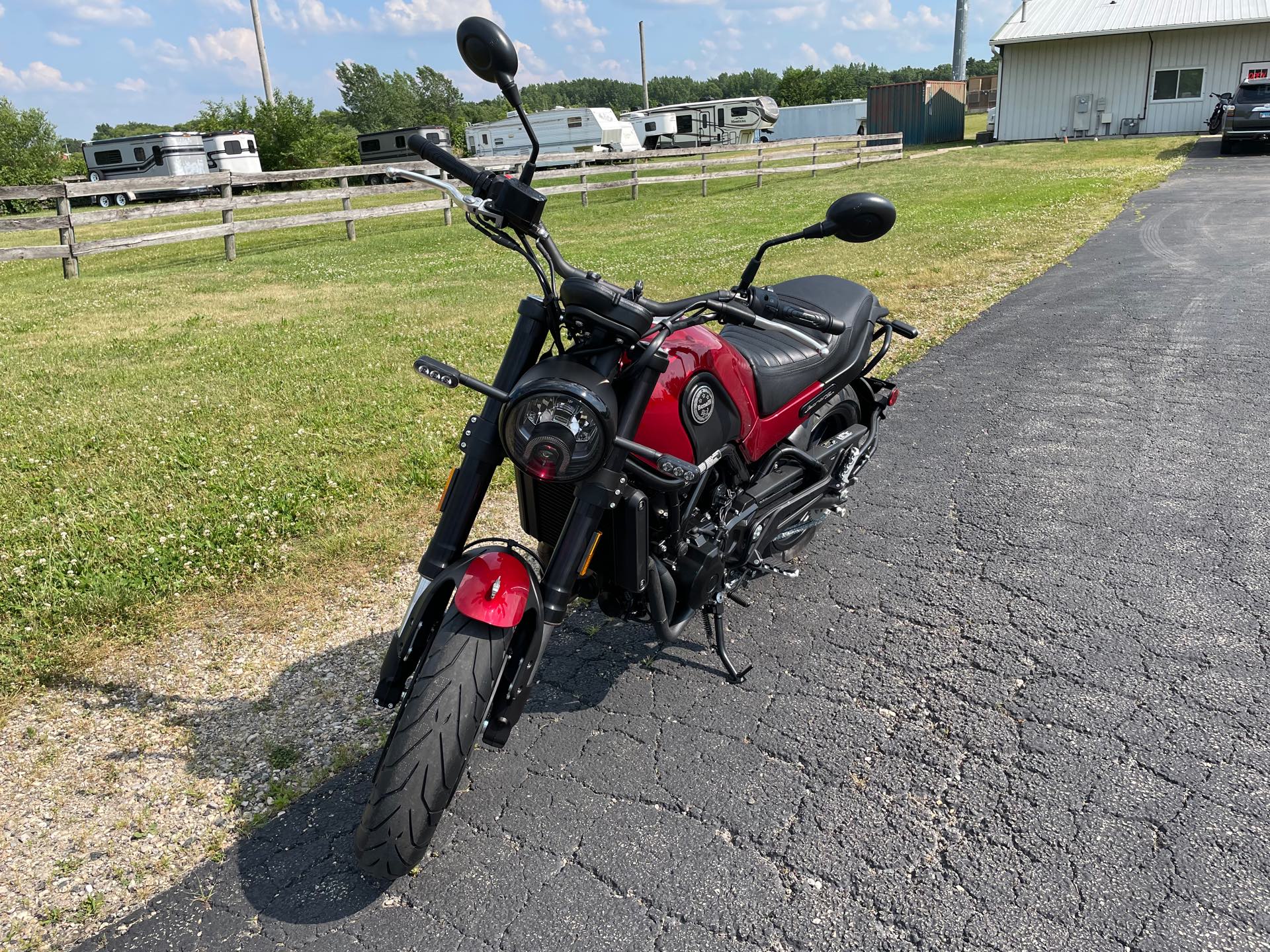 2022 Benelli Leoncino 500 at Randy's Cycle