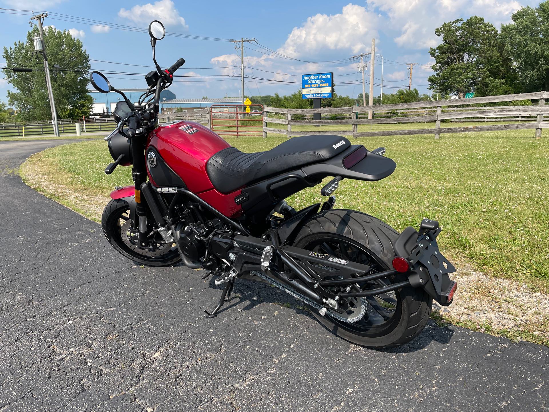 2022 Benelli Leoncino 500 at Randy's Cycle