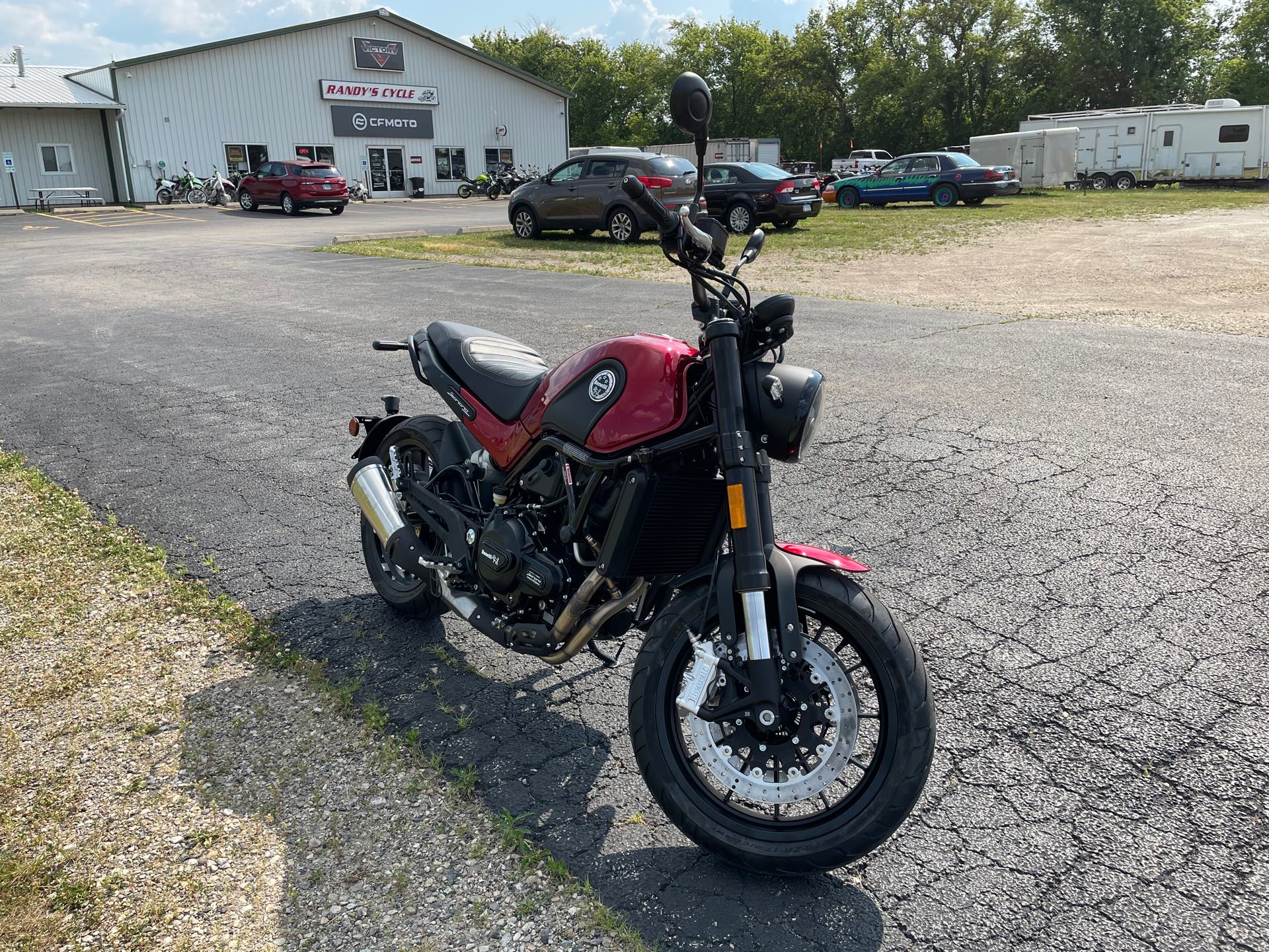 2022 Benelli Leoncino 500 at Randy's Cycle