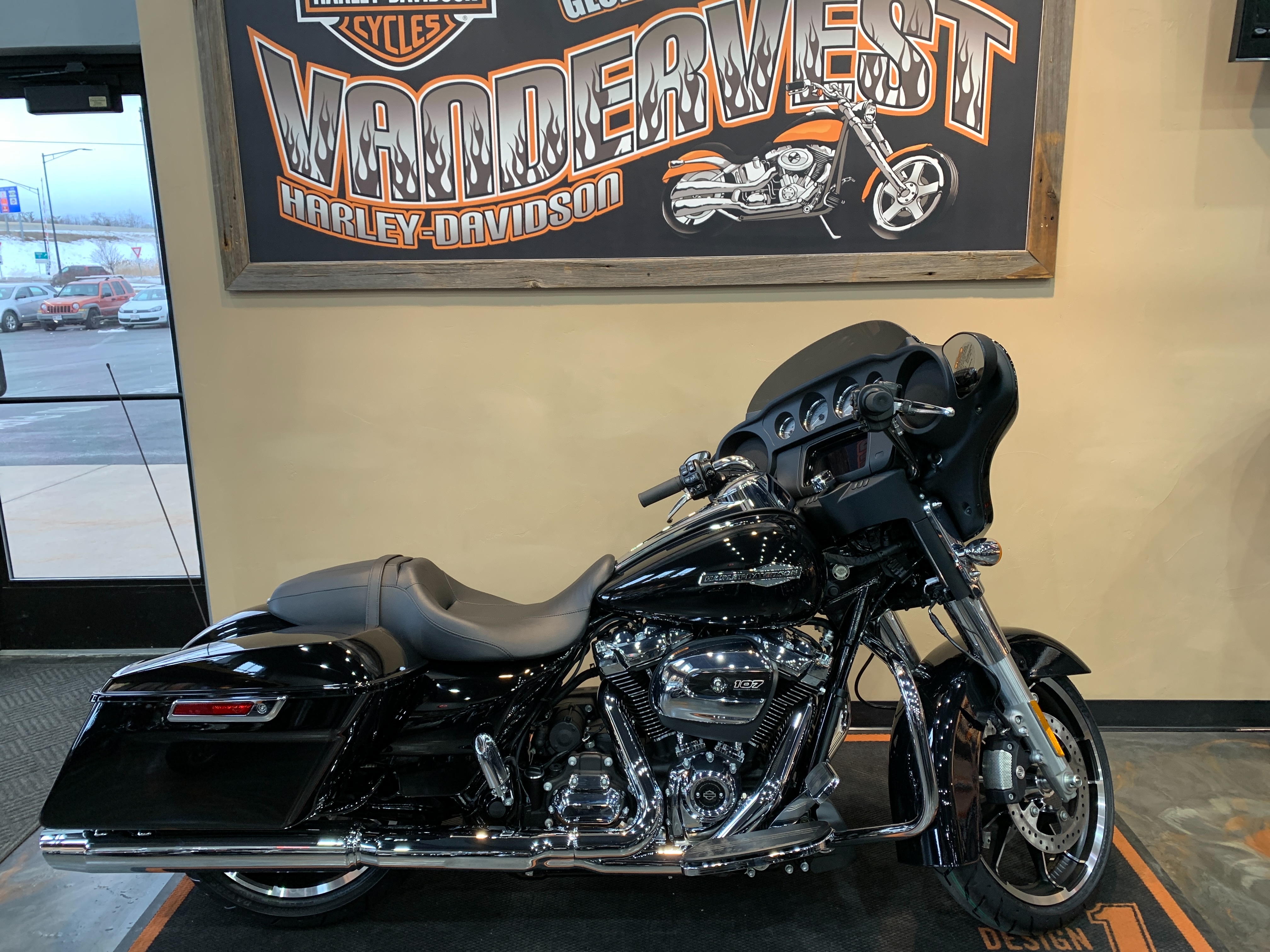 2023 Harley-Davidson Street Glide Base at Vandervest Harley-Davidson, Green Bay, WI 54303