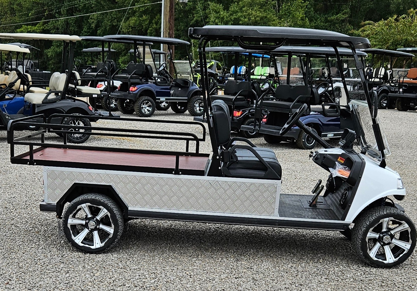 2024 Evolution Electric Vehicles Turfman 1000 at Patriot Golf Carts & Powersports