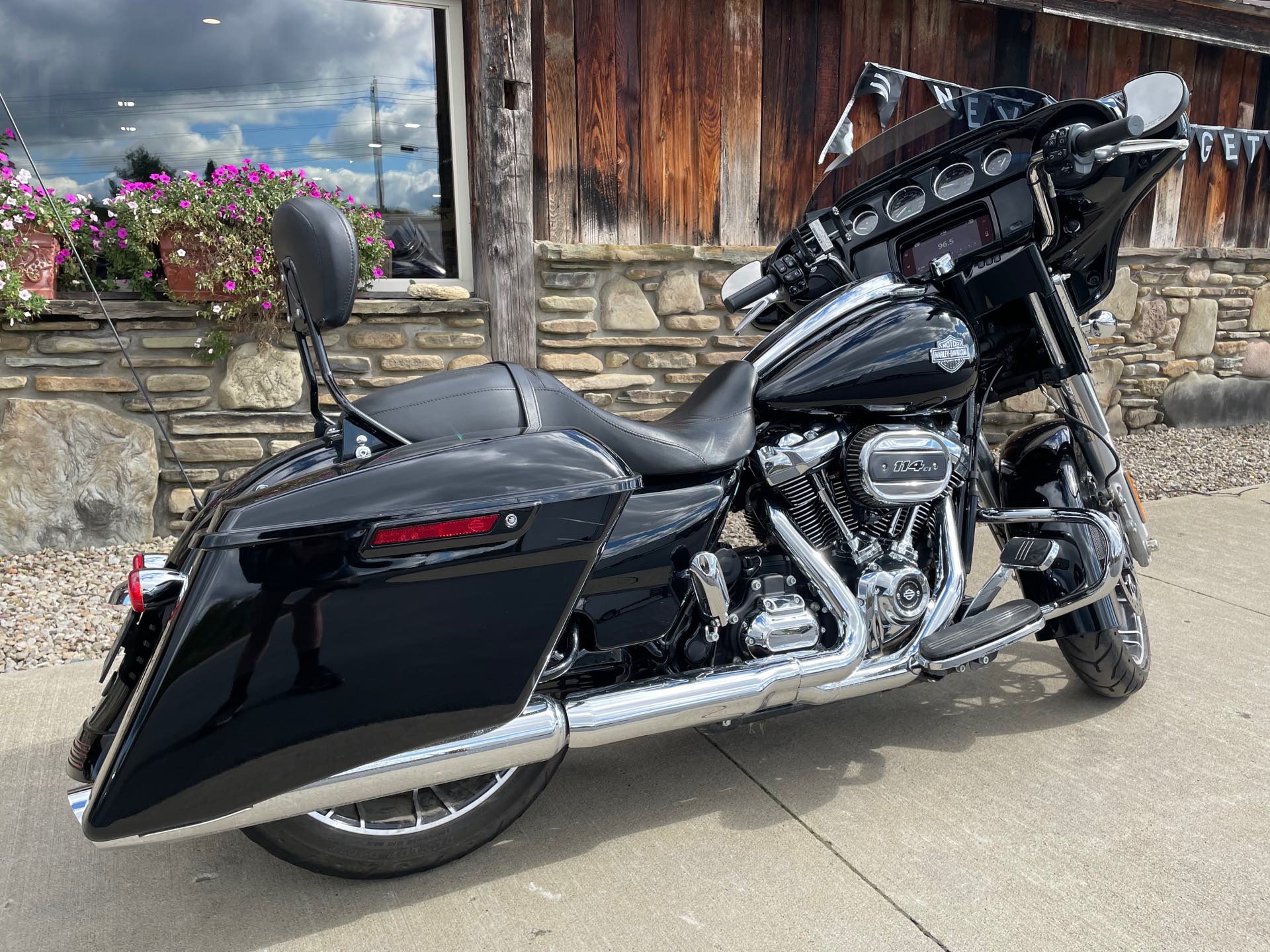 2022 Harley-Davidson Street Glide Special at Arkport Cycles