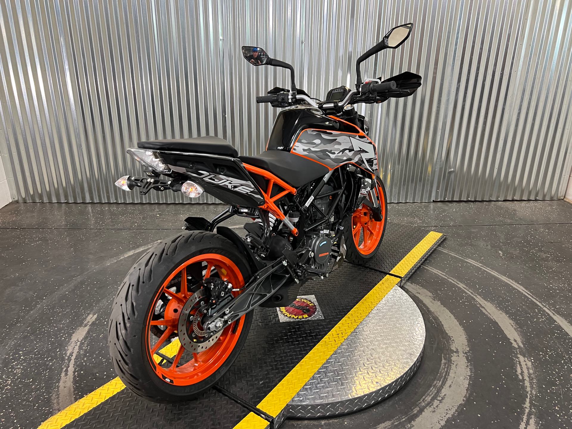 2022 KTM 200 Duke 200 at Teddy Morse's BMW Motorcycles of Grand Junction