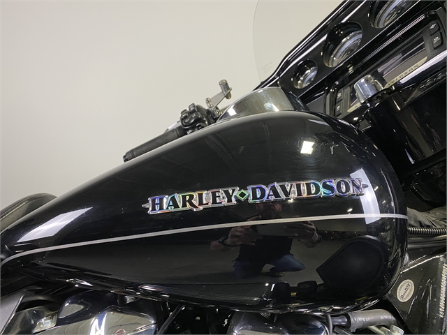 2017 Harley-Davidson Electra Glide Ultra Limited at Worth Harley-Davidson