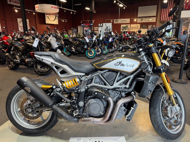 2023 Indian Motorcycle FTR R Carbon at Martin Moto