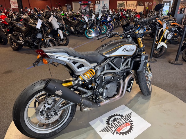 2023 Indian Motorcycle FTR R Carbon at Martin Moto