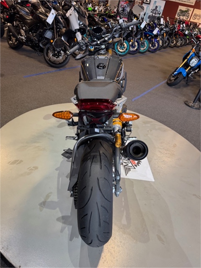 2023 Indian Motorcycle FTR R Carbon at Martin Moto