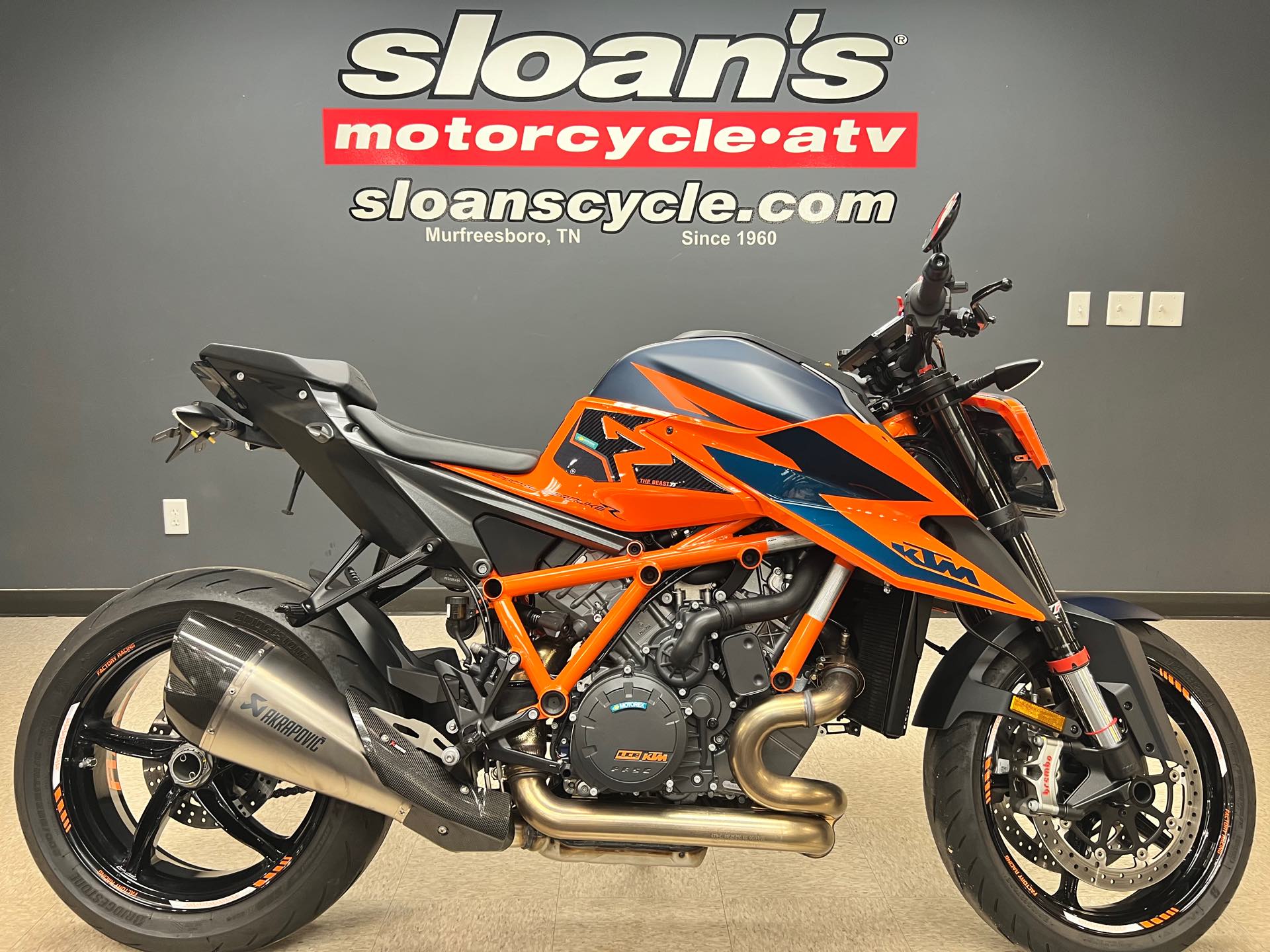 2021 KTM SUPER DUKE 1290 R at Sloans Motorcycle ATV, Murfreesboro, TN, 37129