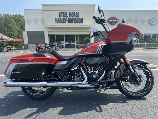 2024 Harley-Davidson Road Glide CVO Road Glide at Steel Horse Harley-Davidson®