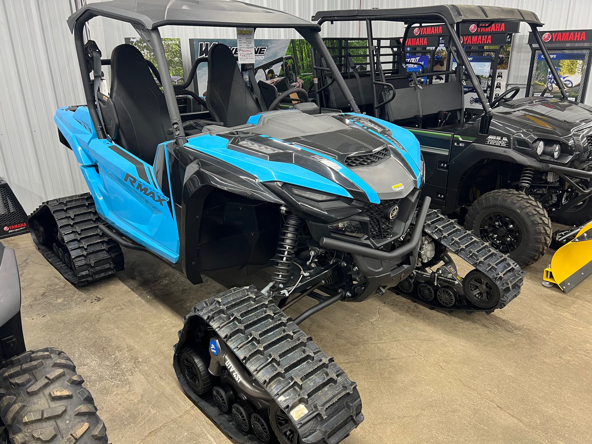 2023 Yamaha Wolverine RMAX2 1000 R-Spec at Interlakes Sport Center