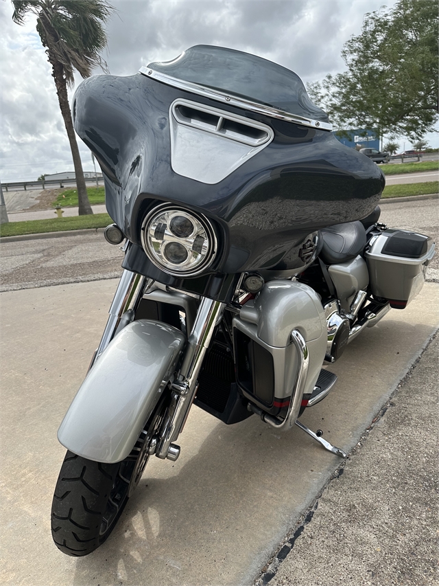 2019 Harley-Davidson Street Glide CVO Street Glide at Corpus Christi Harley-Davidson