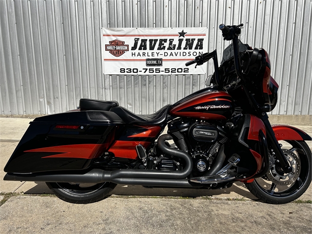 2017 Harley-Davidson Street Glide CVO Street Glide at Javelina Harley-Davidson