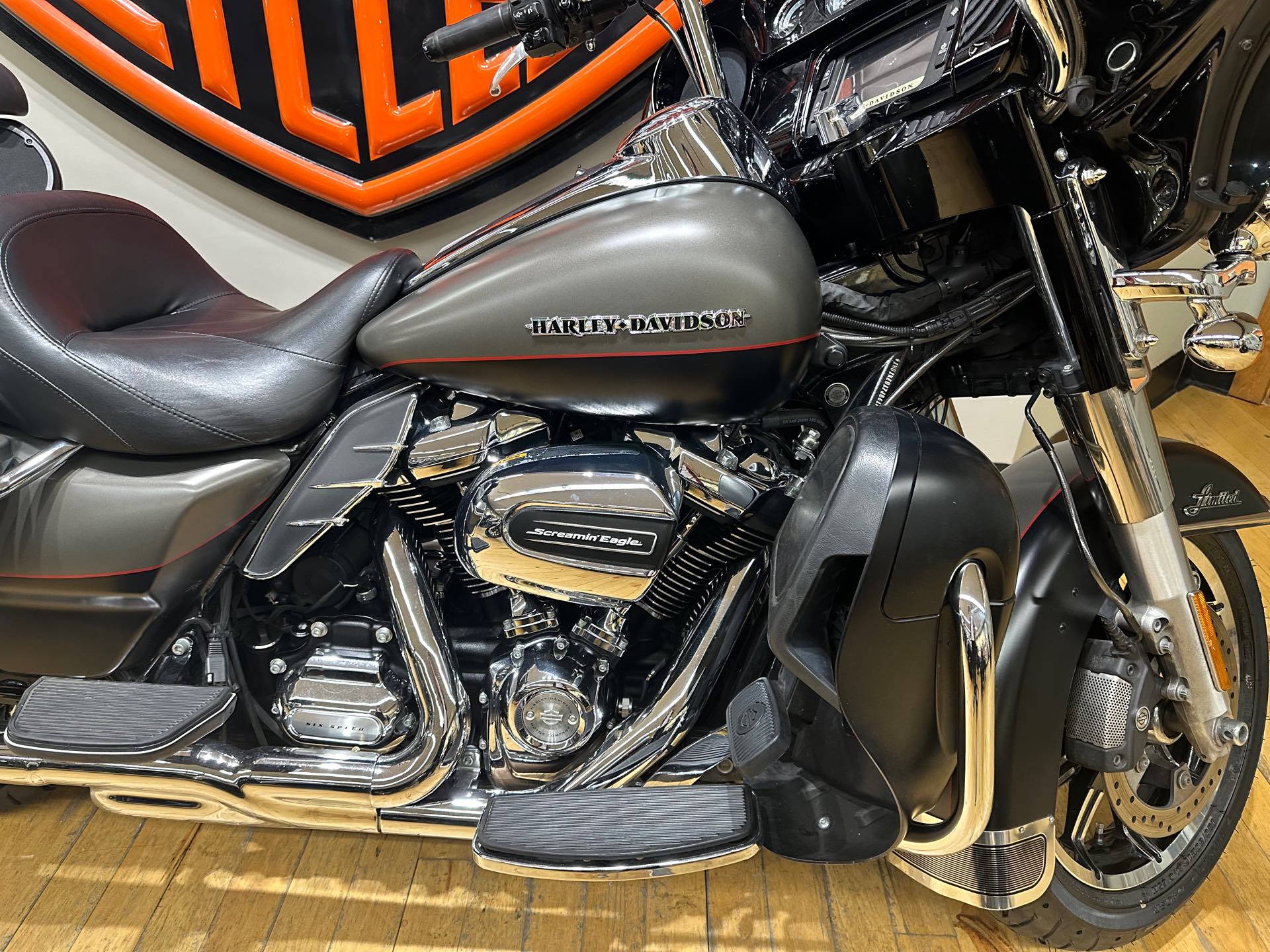 2018 Harley-Davidson Electra Glide Ultra Limited at Zips 45th Parallel Harley-Davidson