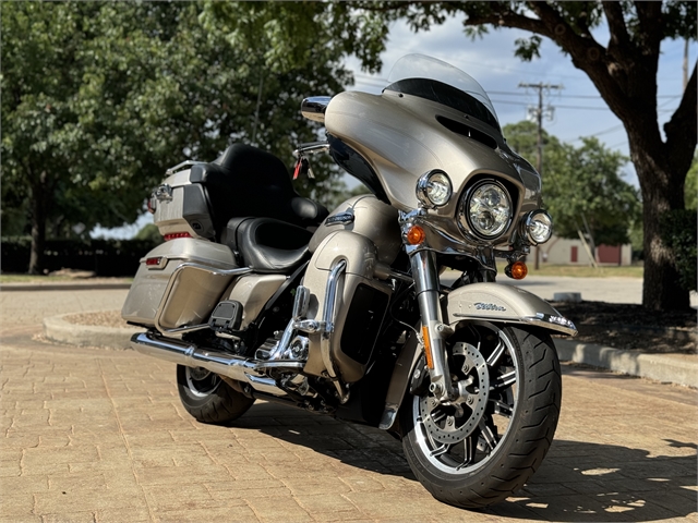 2018 Harley-Davidson Electra Glide Ultra Classic at Lucky Penny Cycles