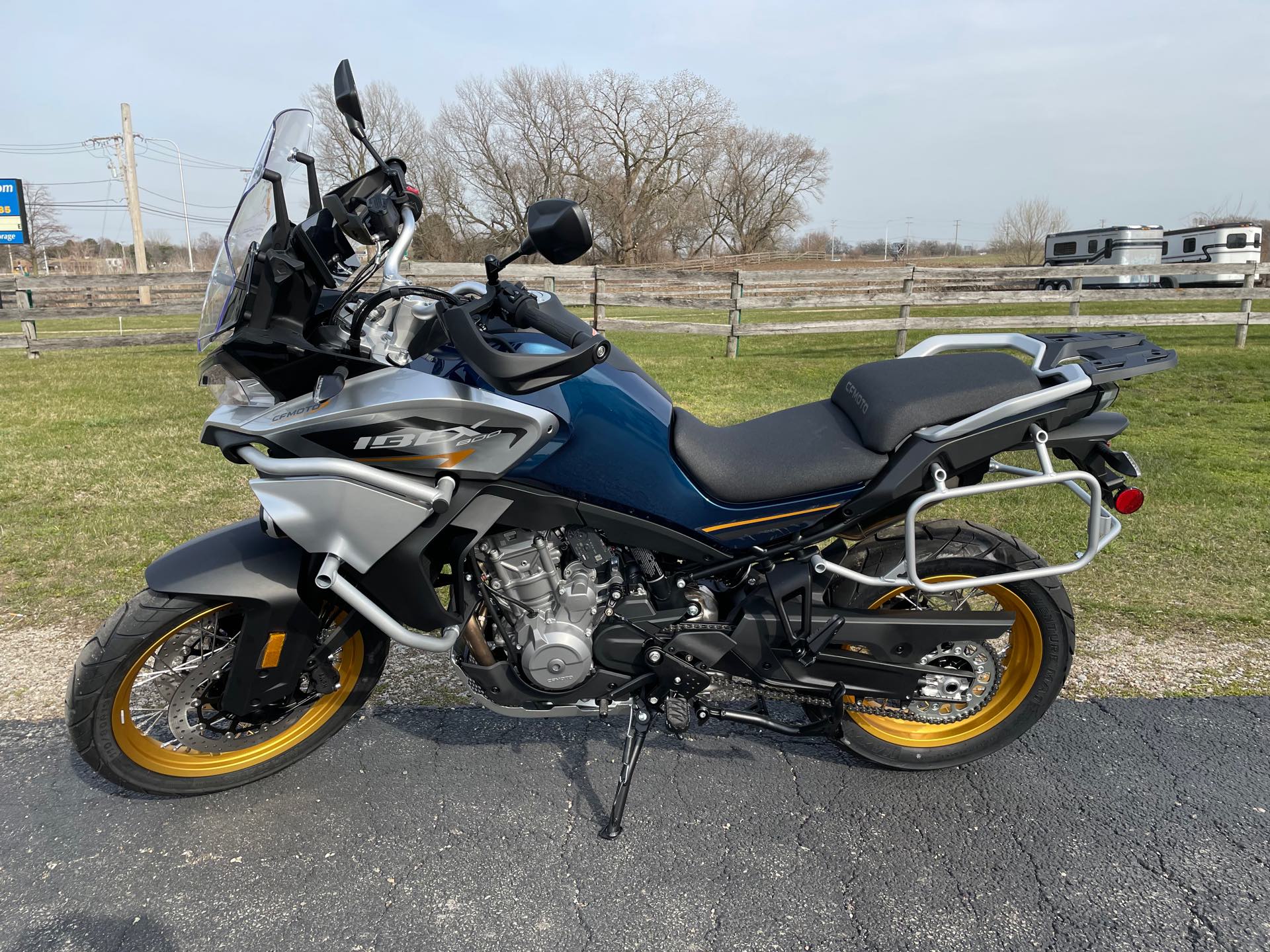 2024 CFMOTO IBEX 800-T - TWILIGHT BLUE at Randy's Cycle