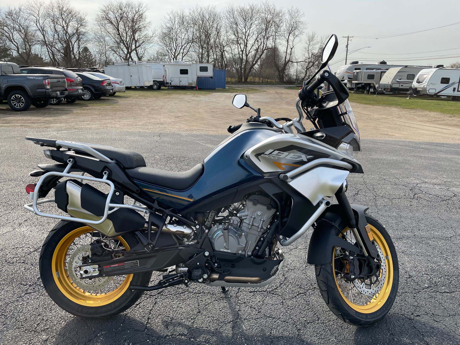 2024 CFMOTO IBEX 800-T - TWILIGHT BLUE at Randy's Cycle