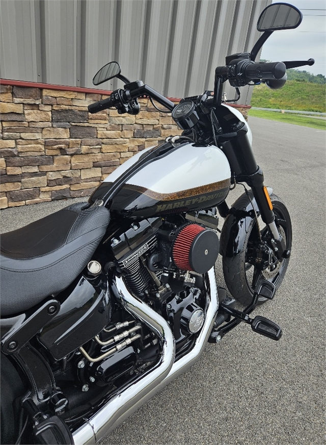 2016 Harley-Davidson Softail CVO Pro Street Breakout at RG's Almost Heaven Harley-Davidson, Nutter Fort, WV 26301