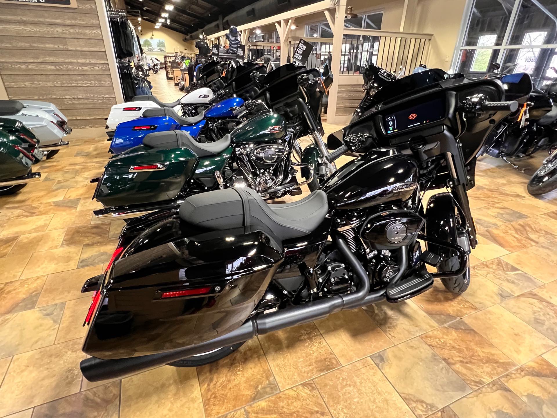 2024 Harley-Davidson Street Glide Base at Man O'War Harley-Davidson®