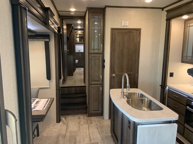 Discount Tire Store Hours >> 2019 Keystone Montana 3761FL Front Living | Campers RV Center Discount Tire Store Hours >> 2019 Keystone Montana 3761FL Front Living | Campers RV Center