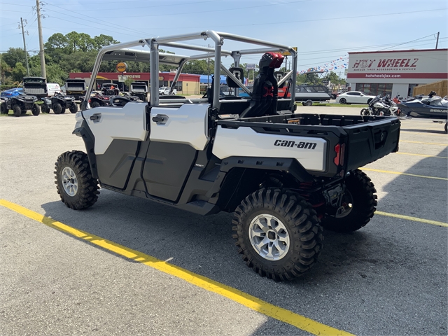 2024 Can-Am Defender MAX X mr with Half Doors HD10 at Jacksonville Powersports, Jacksonville, FL 32225