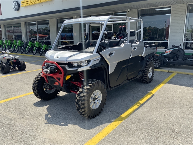 2024 Can-Am Defender MAX X mr with Half Doors HD10 at Jacksonville Powersports, Jacksonville, FL 32225