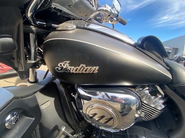 2019 Indian TWO-TONE Base at Shreveport Cycles