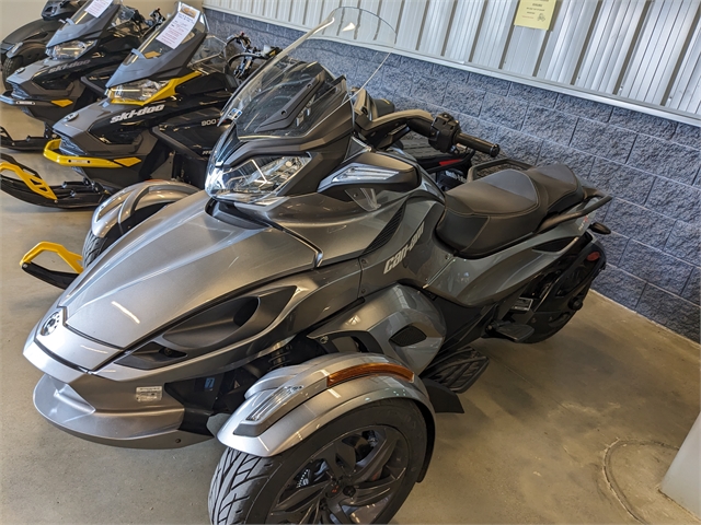 2013 Can-Am Spyder ST-S at Pioneer Motorsport