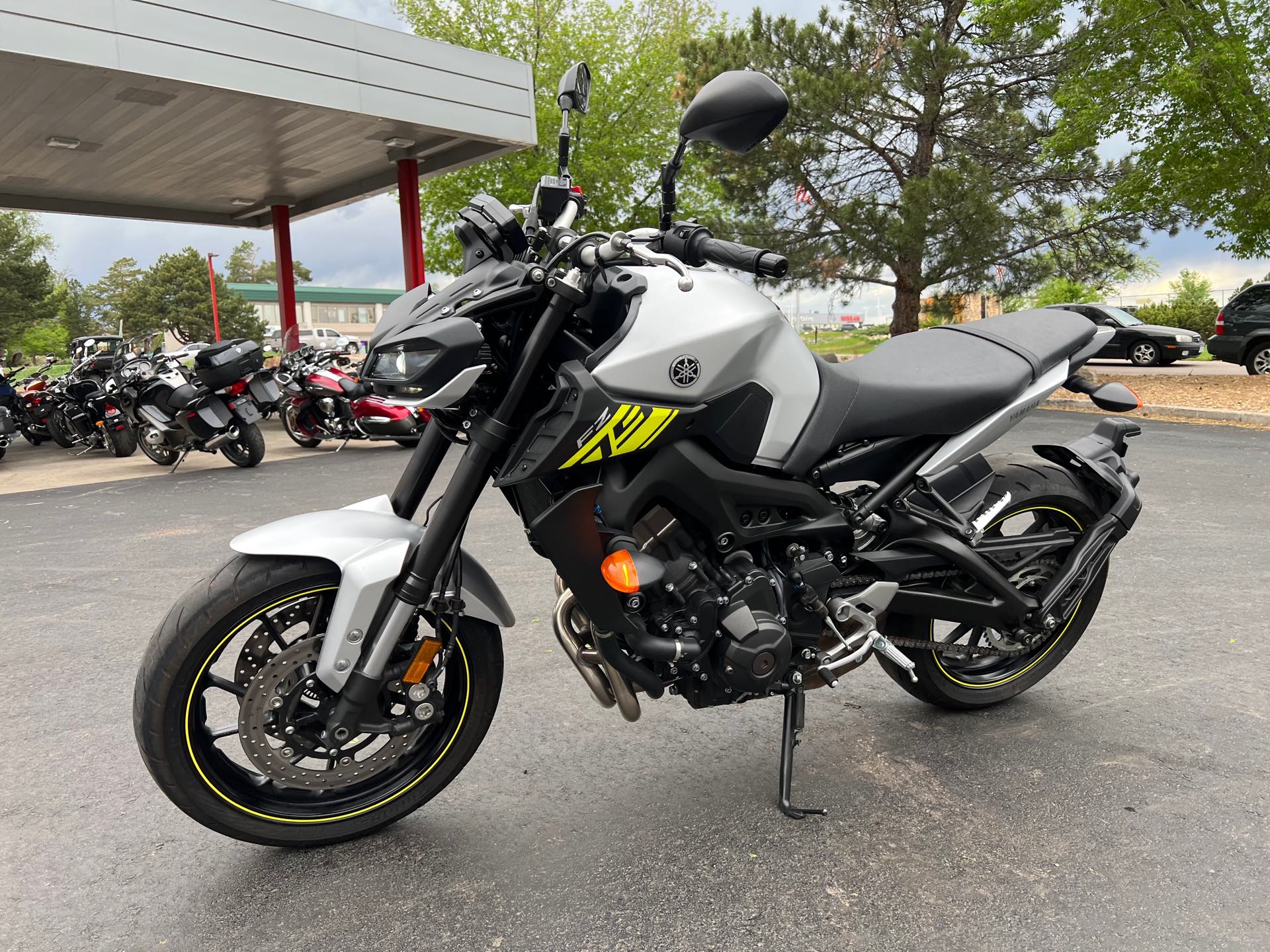 2017 Yamaha FZ 09 at Aces Motorcycles - Fort Collins