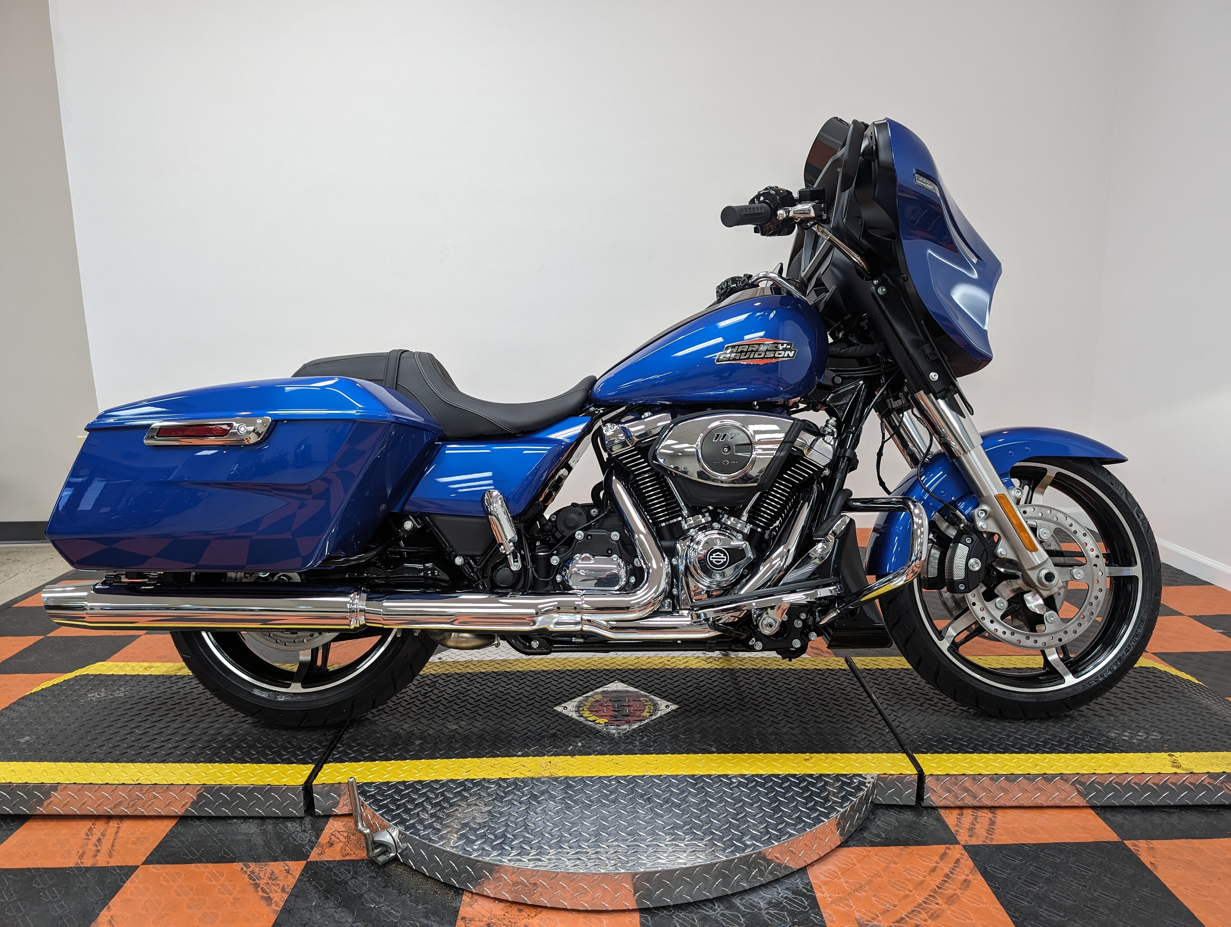 2024 Harley-Davidson Street Glide Base at Harley-Davidson of Indianapolis