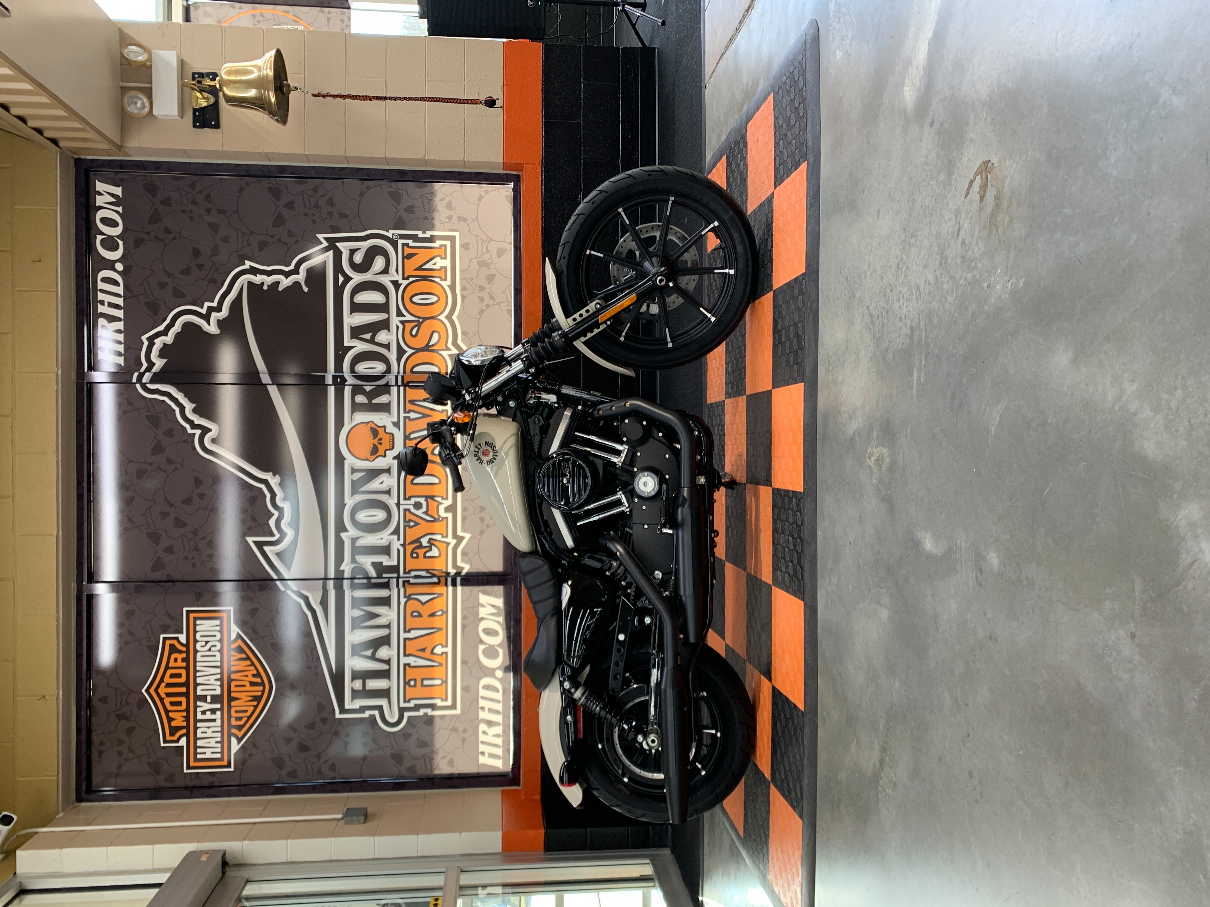 2022 Harley-Davidson Iron 883' Iron 883 at Hampton Roads Harley-Davidson