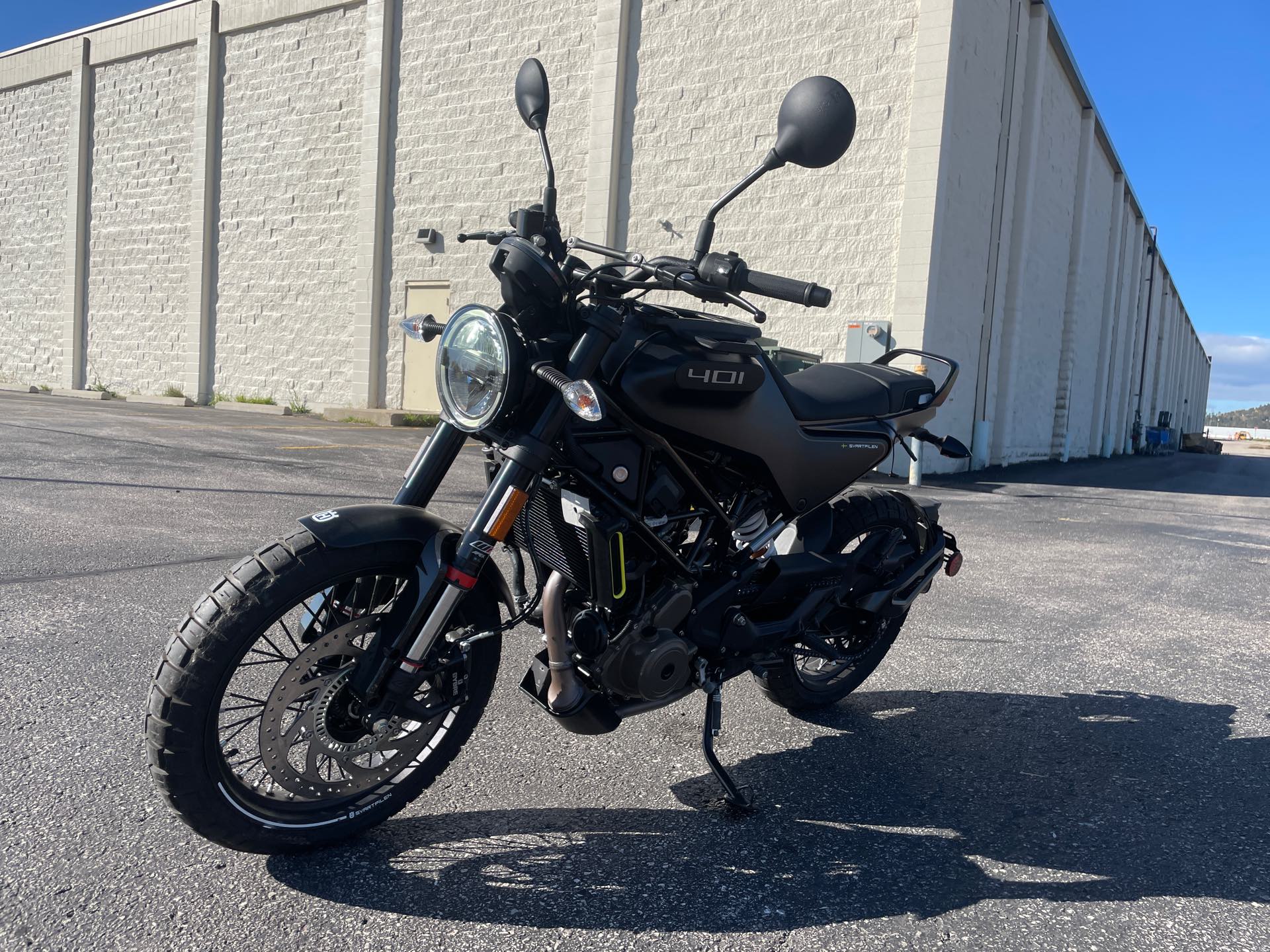 2022 Husqvarna Svartpilen 401 at Mount Rushmore Motorsports