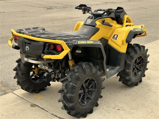 2021 Can-Am Outlander X mr 850 at Motor Sports of Willmar