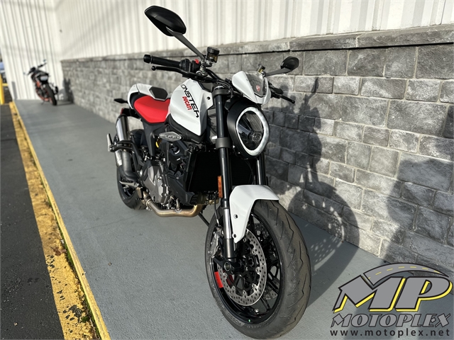 2024 Ducati Monster 937+ at Lynnwood Motoplex, Lynnwood, WA 98037
