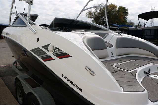 2010 Yamaha AR210 at Jerry Whittle Boats