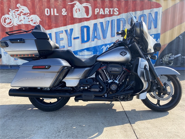 2019 Harley-Davidson Electra Glide CVO Limited at Gruene Harley-Davidson