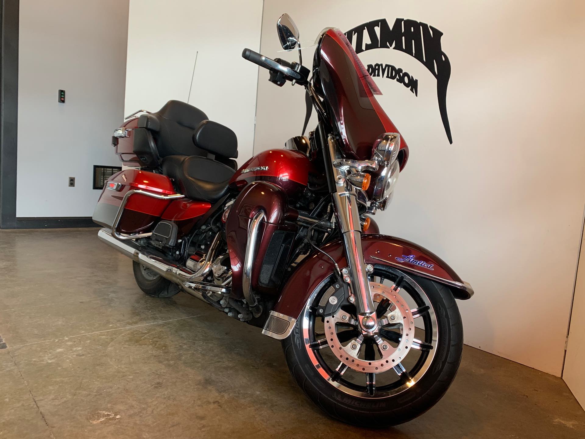 2018 Harley-Davidson Electra Glide Ultra Limited at Stutsman Harley-Davidson