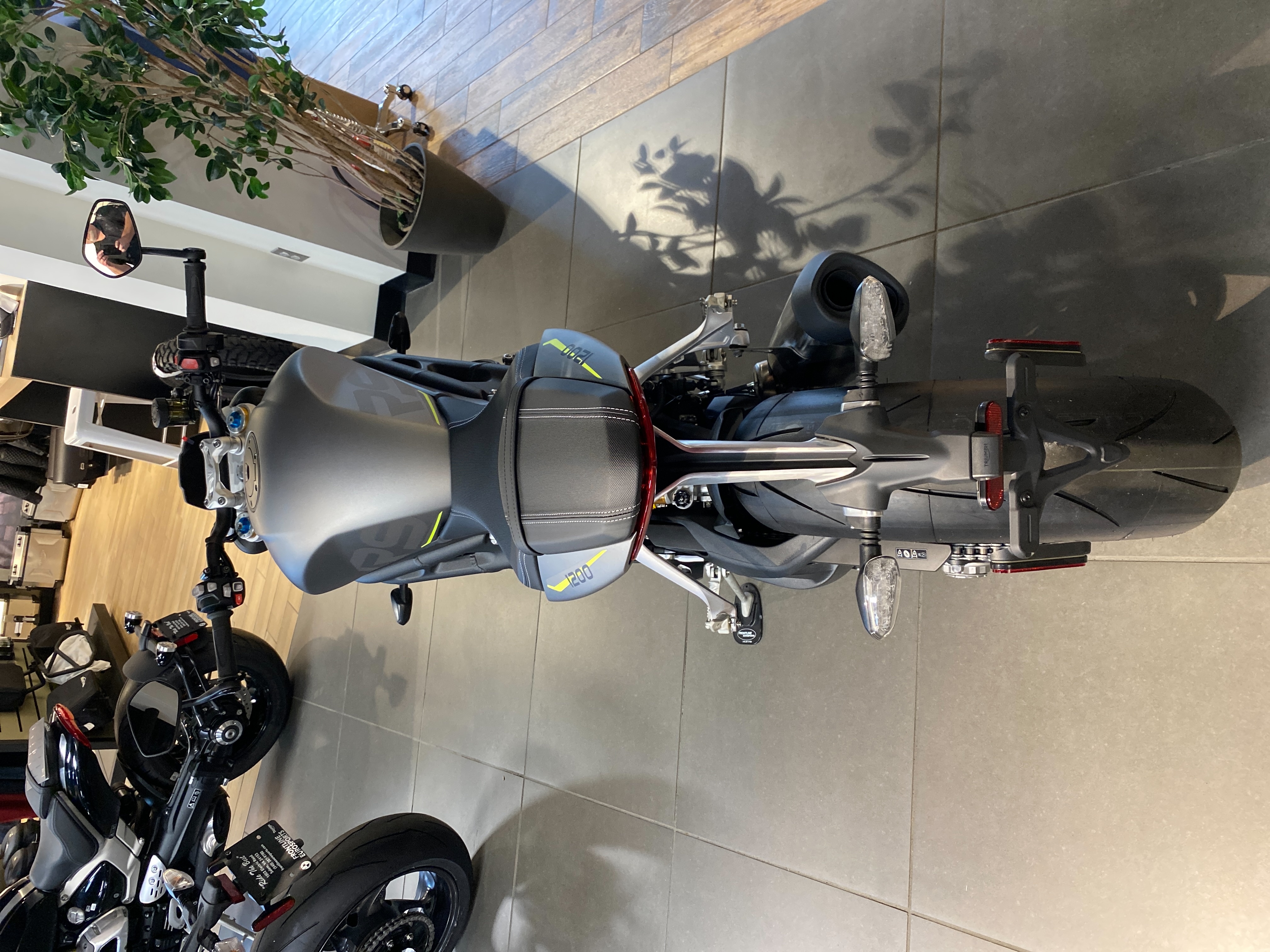 2022 Triumph Speed Triple 1200 RS at Frontline Eurosports