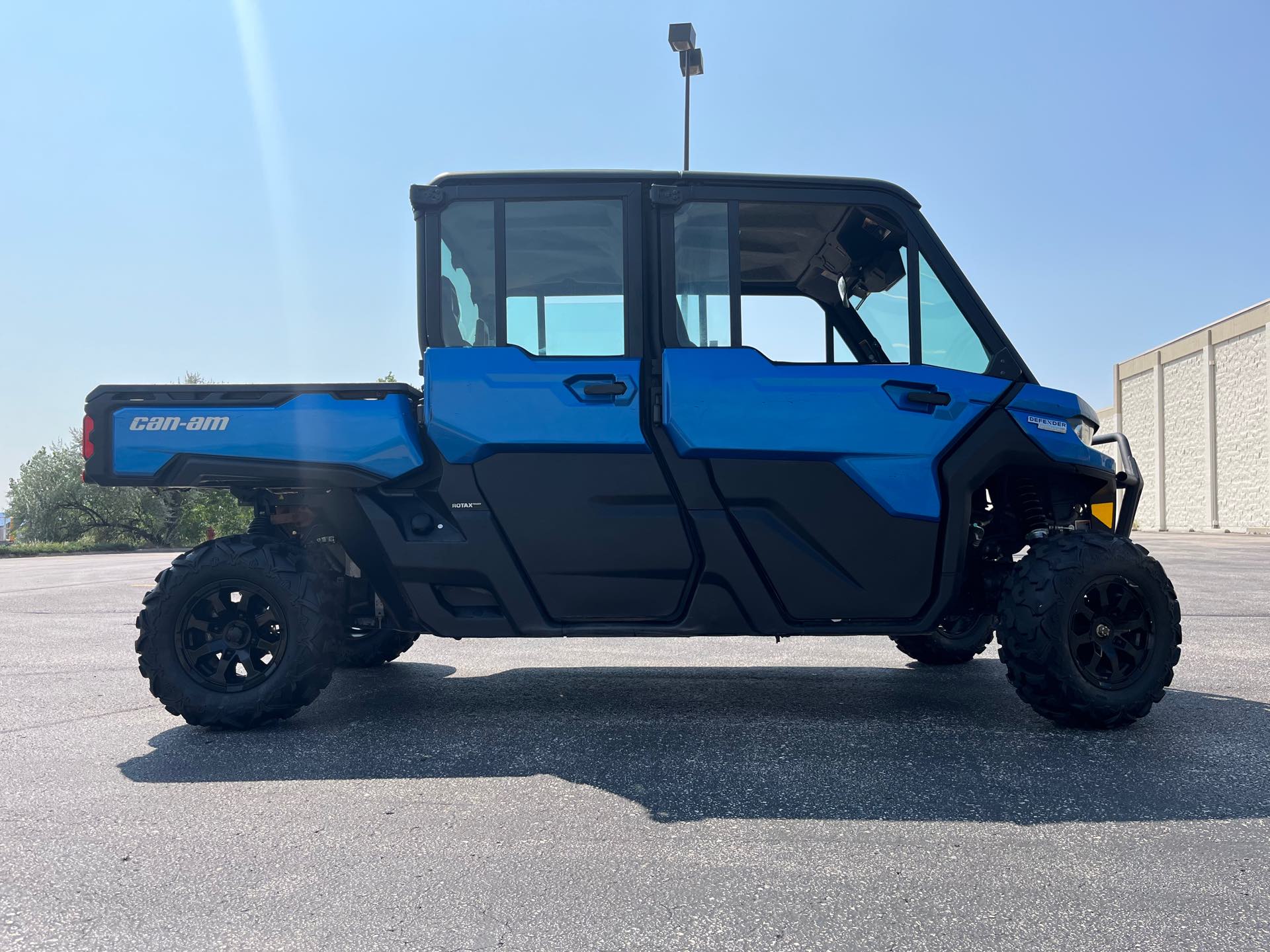 2022 Can-Am Defender MAX Limited HD10 at Mount Rushmore Motorsports