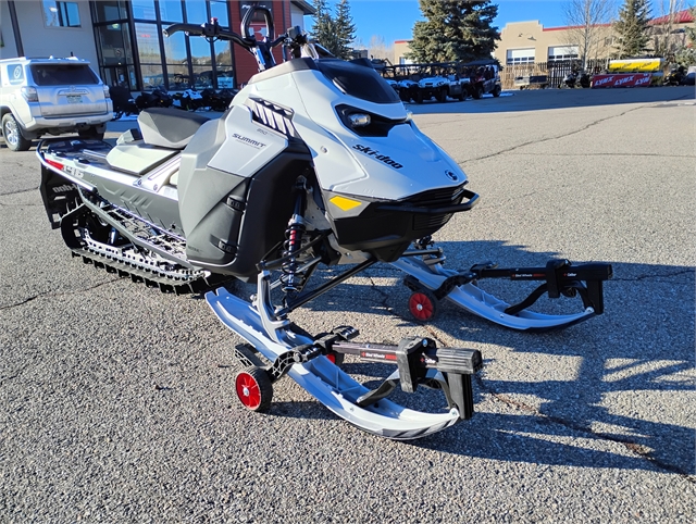 2025 Ski-Doo Summit Adrenaline 850 E-TEC 146 2.5 at Power World Sports, Granby, CO 80446