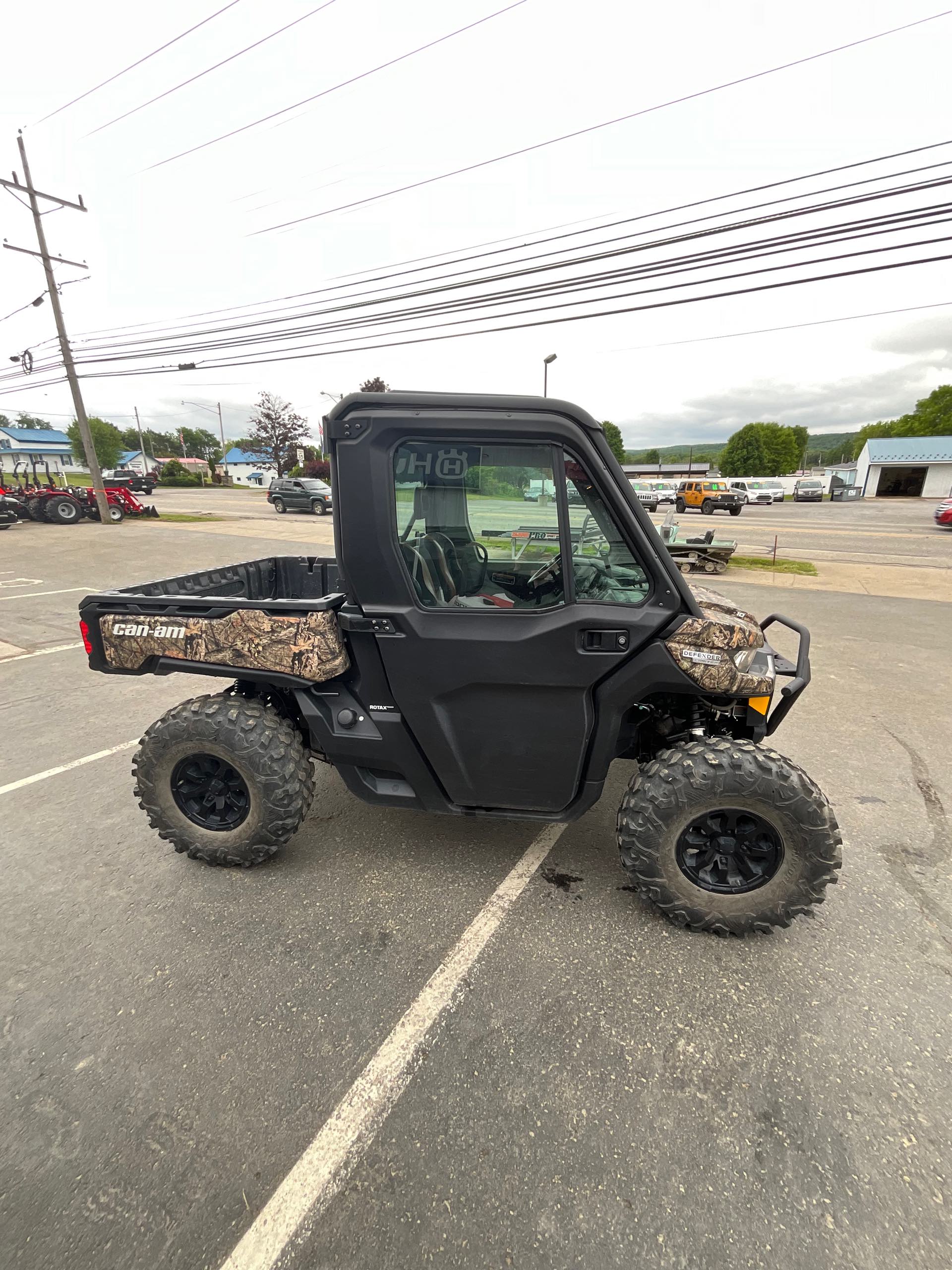 2022 Can-Am Defender Limited HD10 at Leisure Time Powersports of Corry