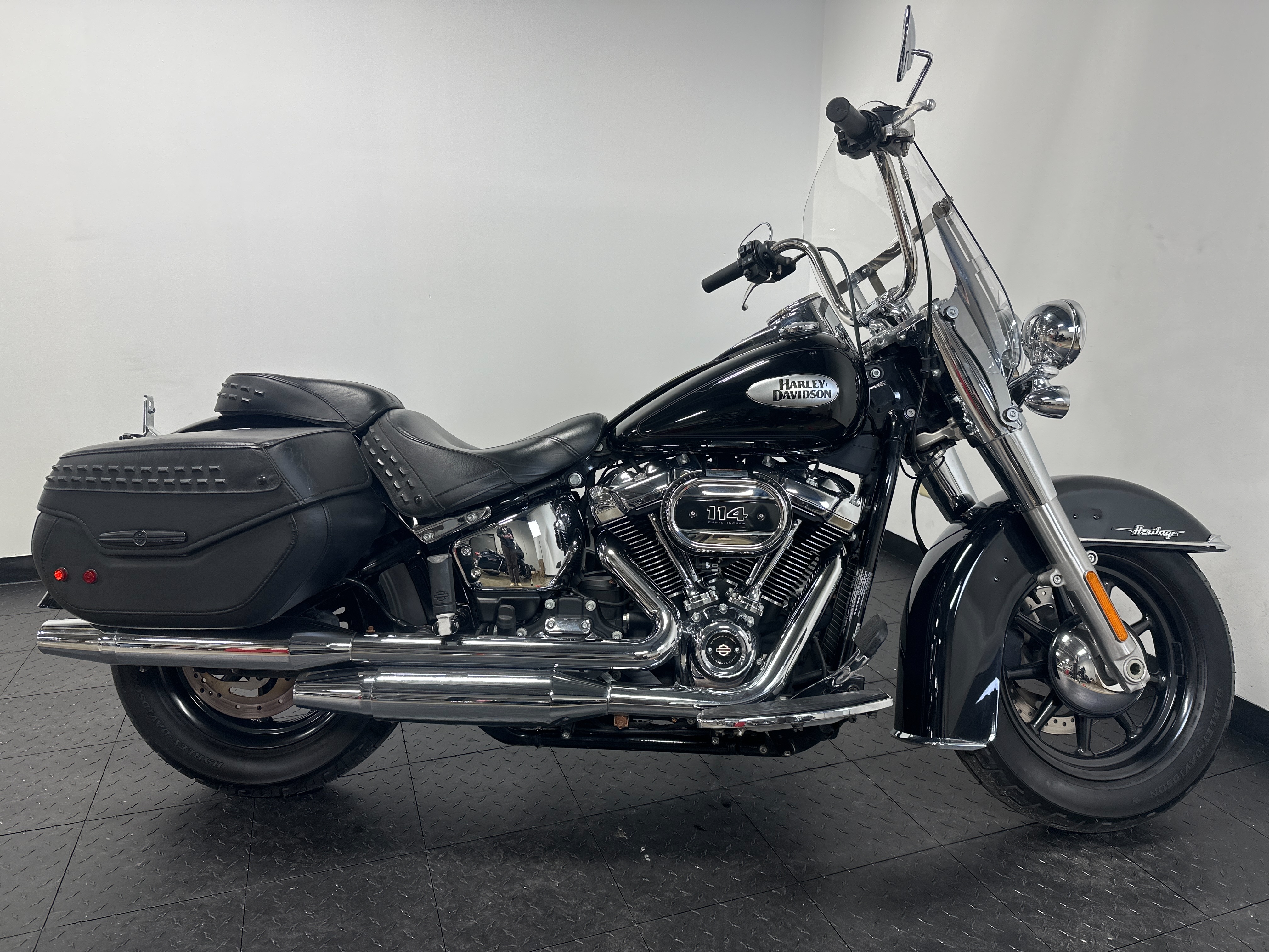 2022 Harley-Davidson Softail Heritage Classic at Cannonball Harley-Davidson