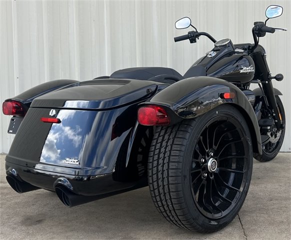 2024 Harley-Davidson Trike Freewheeler at Roughneck Harley-Davidson