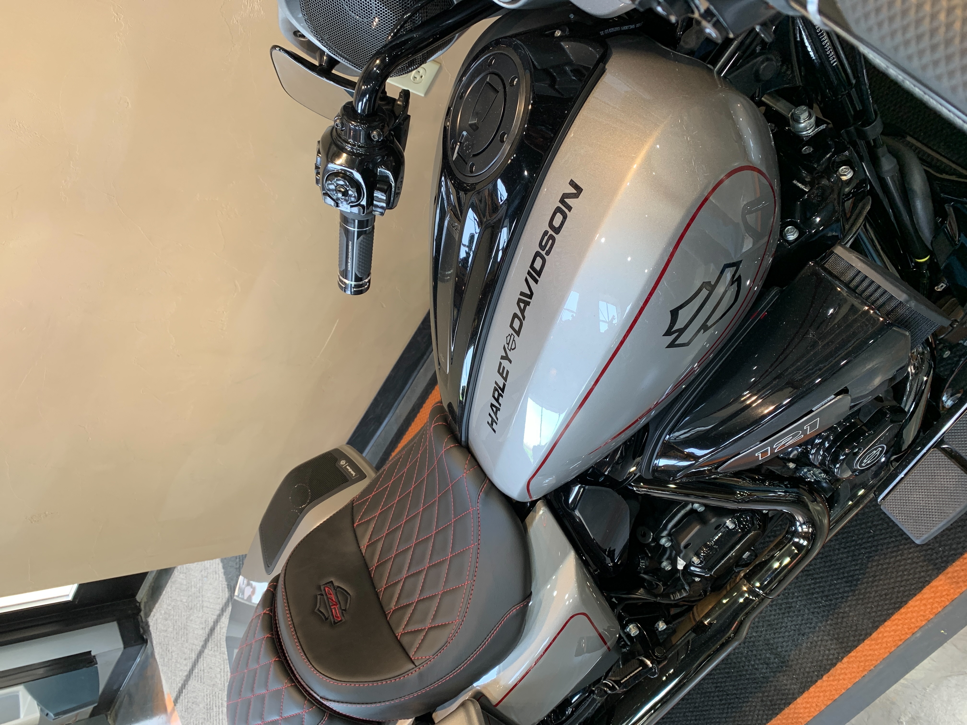 2023 Harley-Davidson Street Glide CVO Street Glide at Vandervest Harley-Davidson, Green Bay, WI 54303