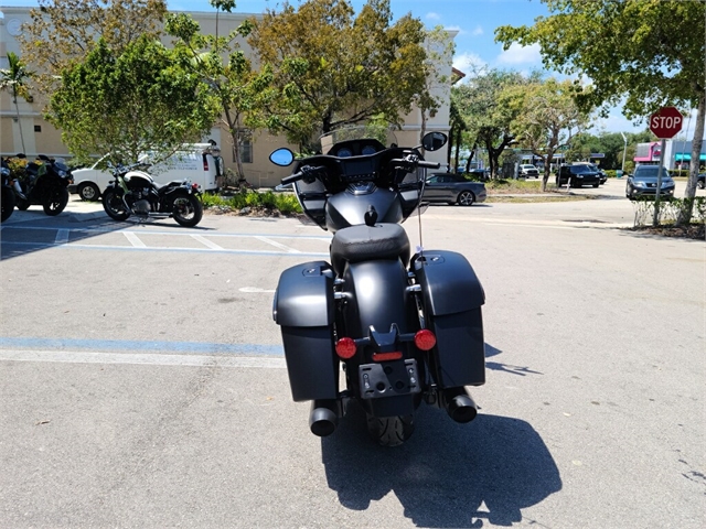 2021 Indian Challenger Challenger Dark Horse at Fort Lauderdale