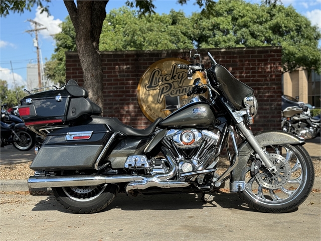 2010 Harley-Davidson Electra Glide Ultra Classic at Lucky Penny Cycles