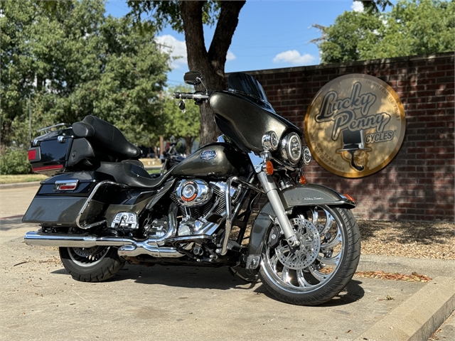 2010 Harley-Davidson Electra Glide Ultra Classic at Lucky Penny Cycles